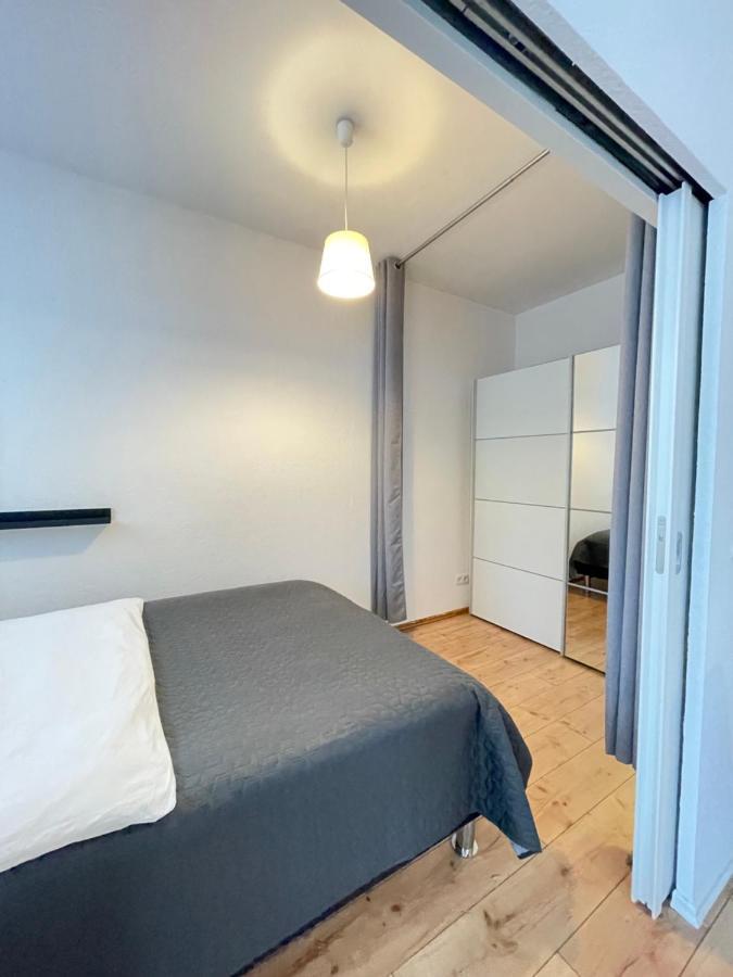 Ferienwohnung Im Stadtzentrum Von Bernau - Schoene Ferienwohnung Mit 1 1/2 Zimmern, Bad, Spuelmaschine, Waschmaschine, Komplette Kueche, Wlan Bernau bei Berlin Luaran gambar